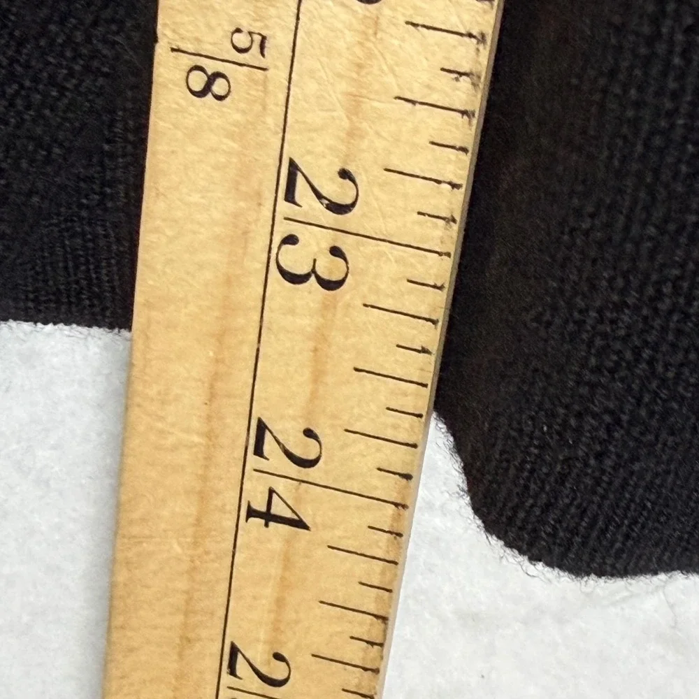 Jos A Bank Mens‎ Size Large Black Merino Wool V Neck Sweater Classic Office